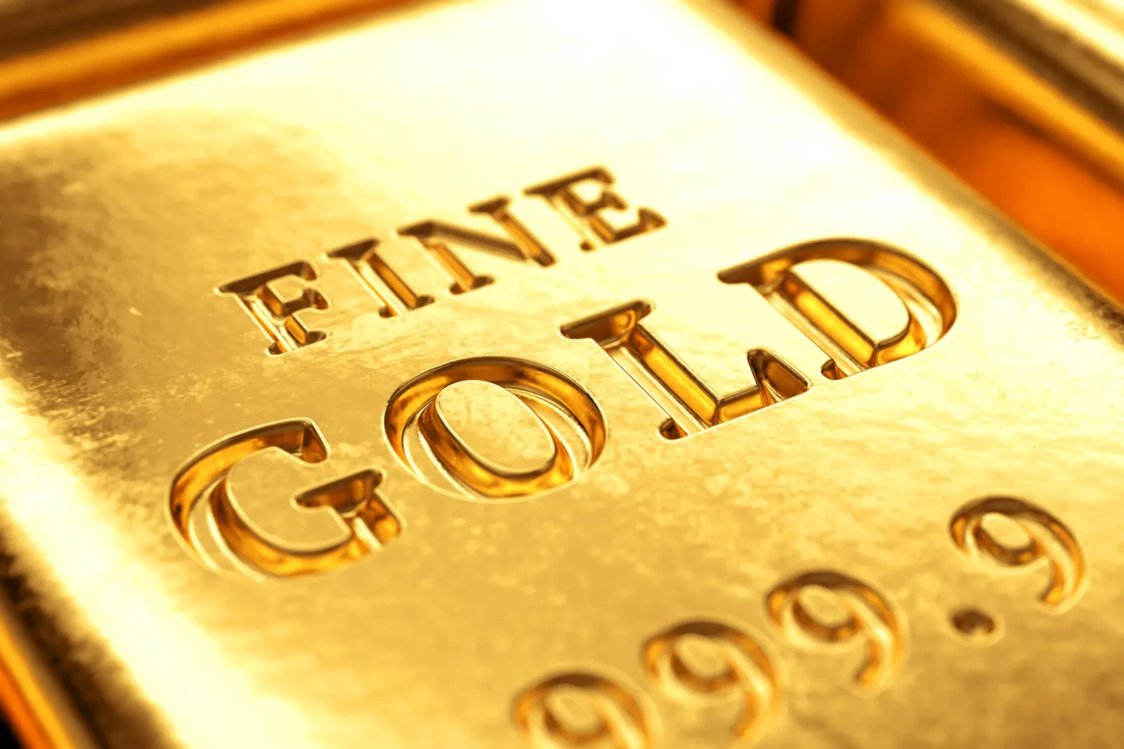 Guide to Investing in Gold: Top Strategies Revealed